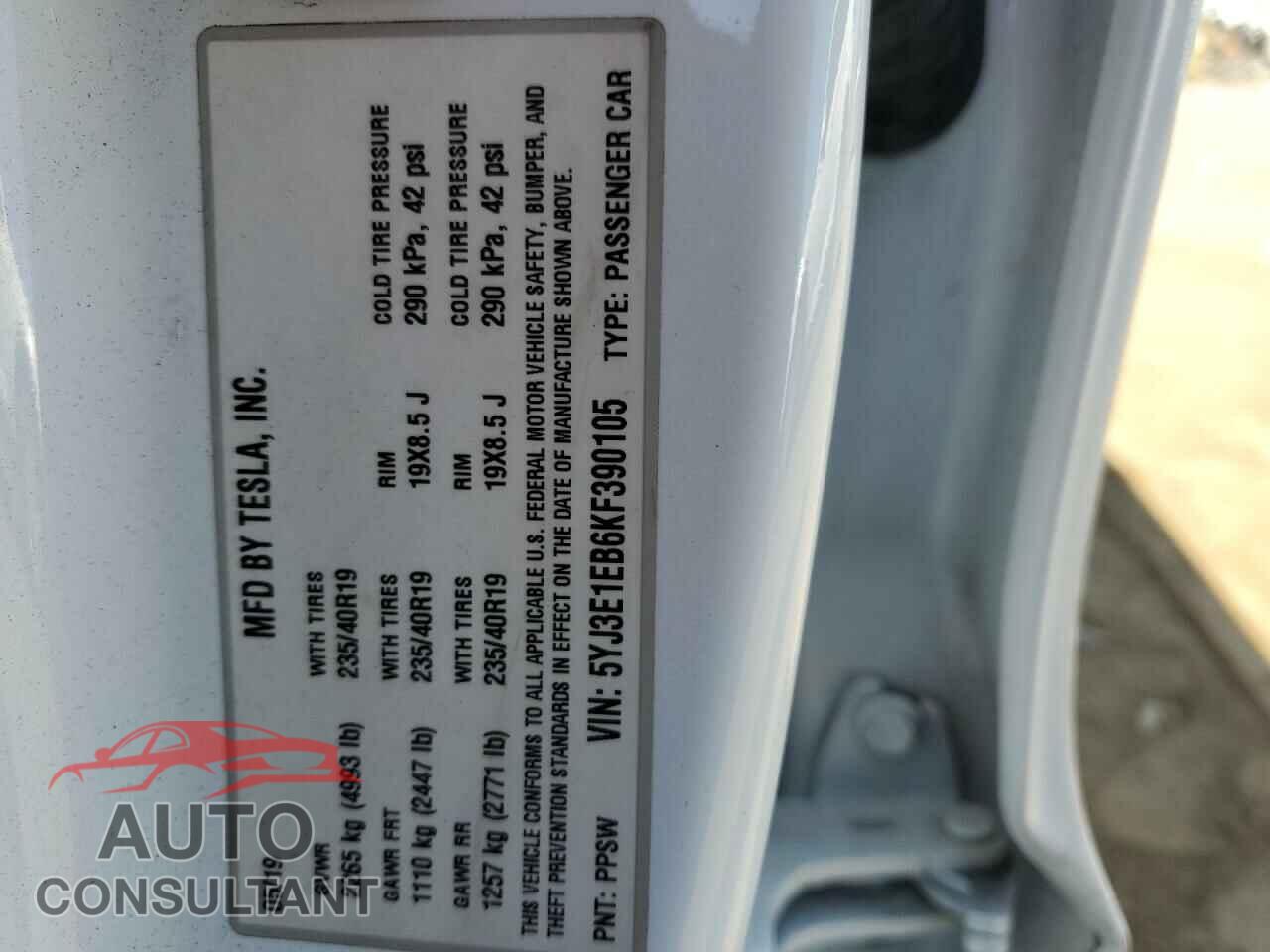 TESLA MODEL 3 2019 - 5YJ3E1EB6KF390105