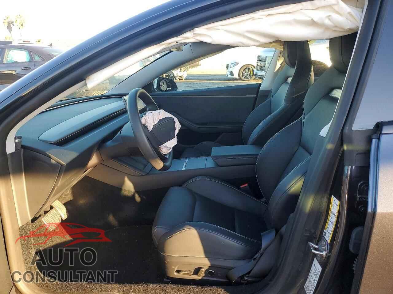 TESLA MODEL 3 2024 - 5YJ3E1ET7RF796249