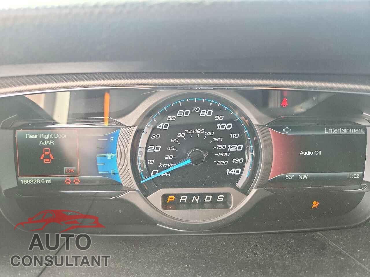 FORD TAURUS 2016 - 1FAHP2KT5GG158360