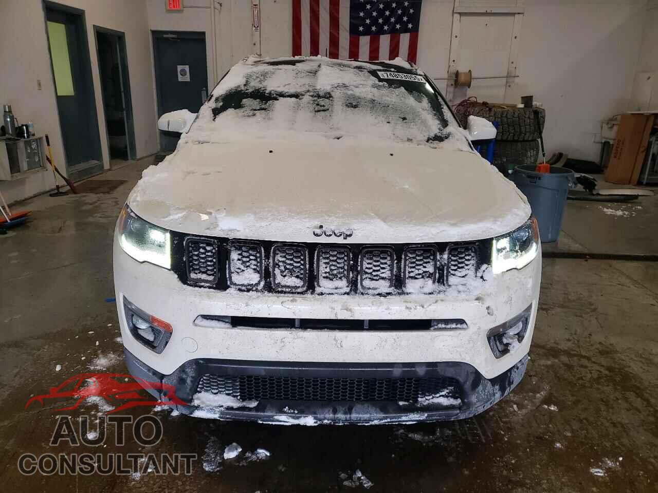 JEEP COMPASS 2020 - 3C4NJDCB5LT155433