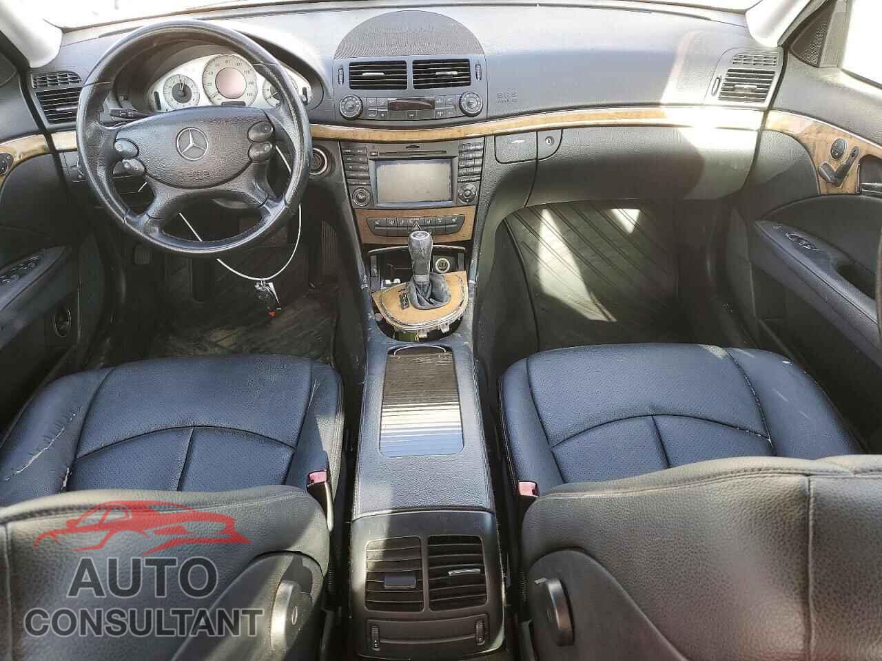 MERCEDES-BENZ E-CLASS 2009 - WDBUF87X09B439331