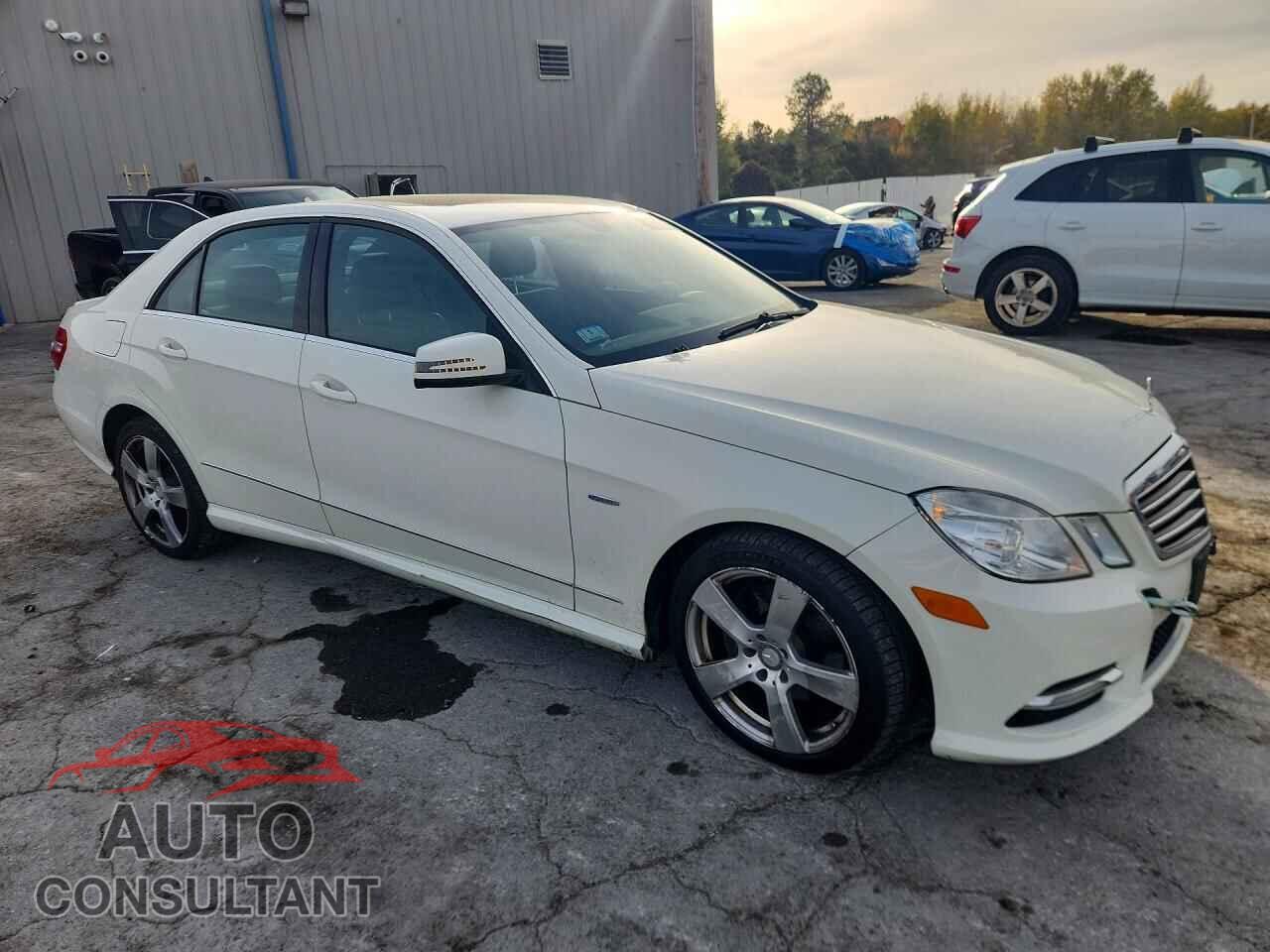 MERCEDES-BENZ E-CLASS 2012 - WDDHF8JB5CA542957