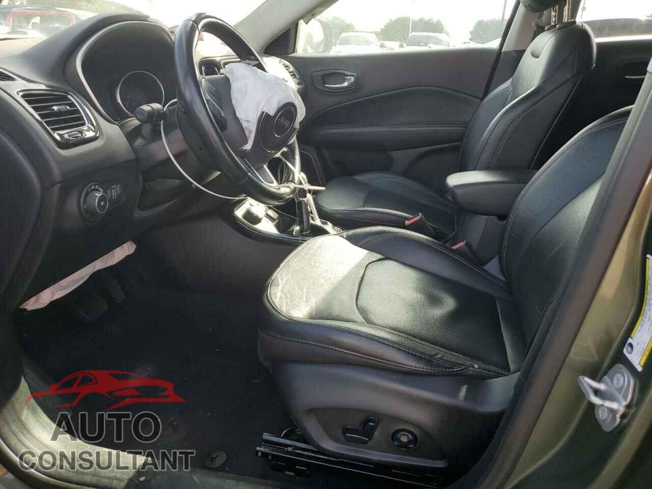 JEEP COMPASS 2020 - 3C4NJDCB4LT204363