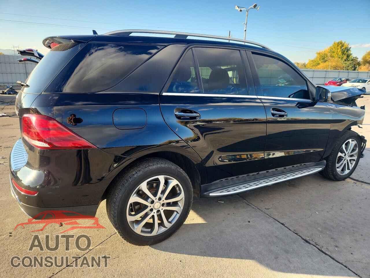 MERCEDES-BENZ GLE-CLASS 2016 - 4JGDA5JB7GA711352