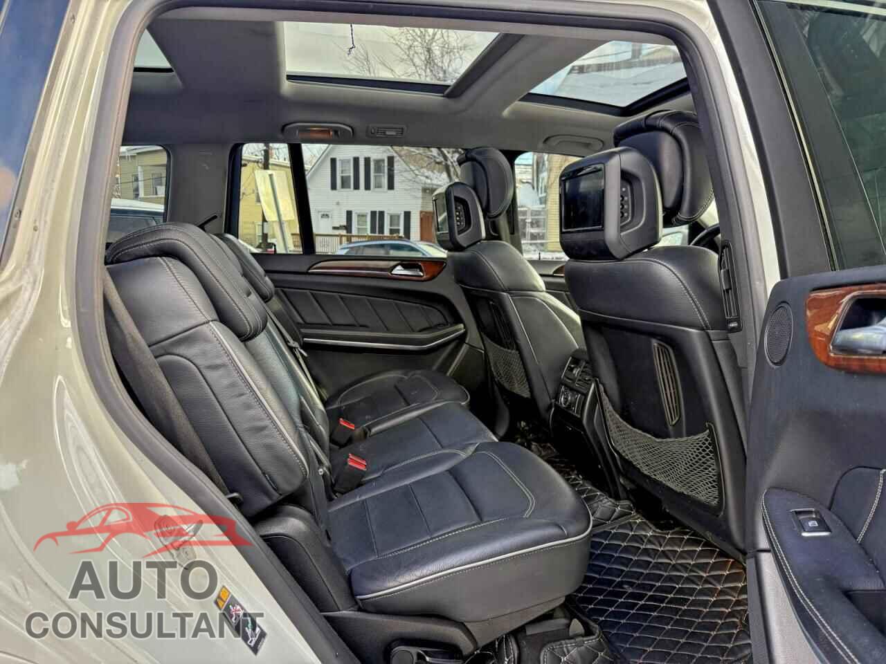 MERCEDES-BENZ GL-CLASS 2013 - 4JGDF7DE3DA207332