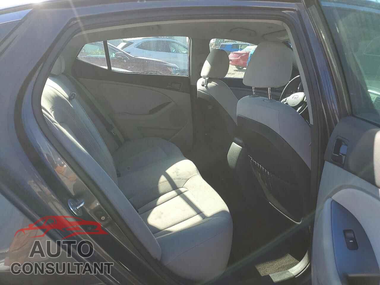 KIA OPTIMA 2011 - KNAGM4A76B5157900