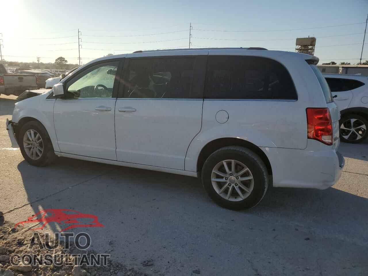 DODGE CARAVAN 2018 - 2C4RDGCG7JR242000