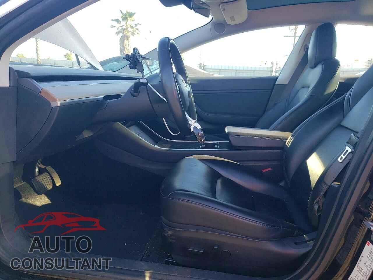 TESLA MODEL 3 2018 - 5YJ3E1EA7JF033036
