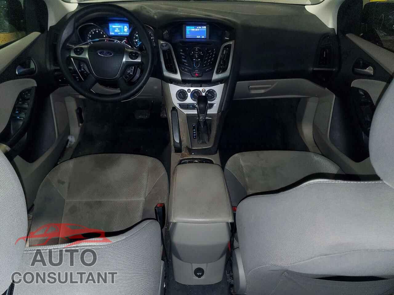FORD FOCUS 2013 - 1FADP3K24DL111500