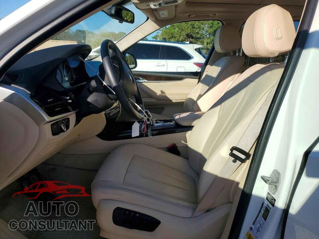 BMW X5 2014 - 5UXKR2C50E0H32977