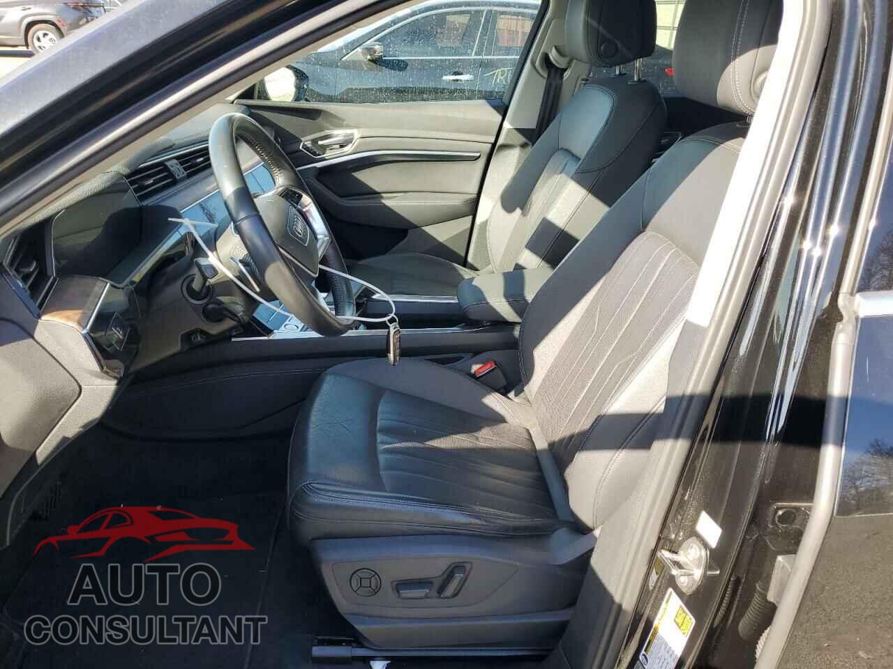 AUDI E-TRON 2020 - WA12ABGEXLB035697
