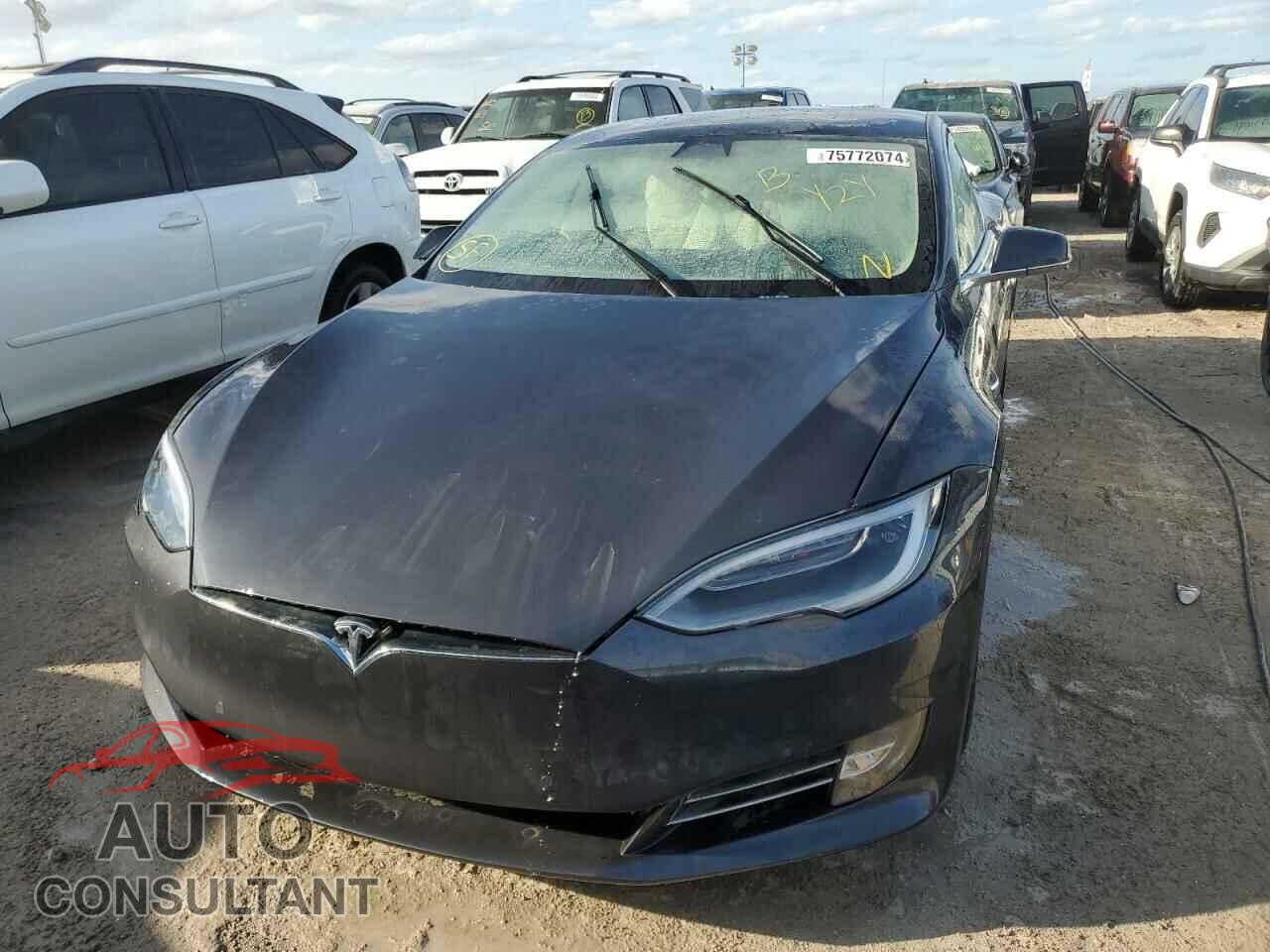 TESLA MODEL S 2018 - 5YJSA1E21JF274767