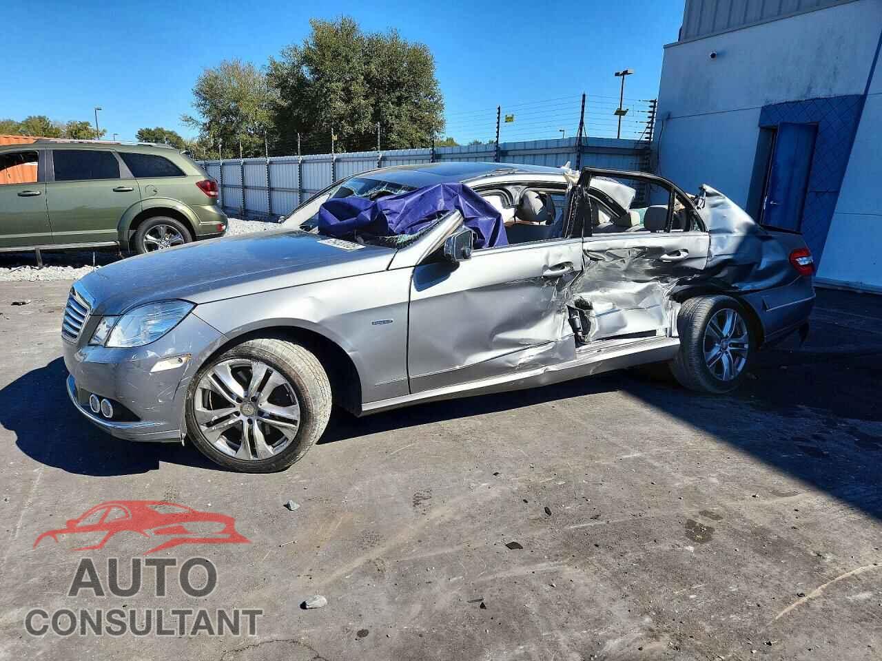 MERCEDES-BENZ E-CLASS 2011 - WDDHF2EB0BA473634