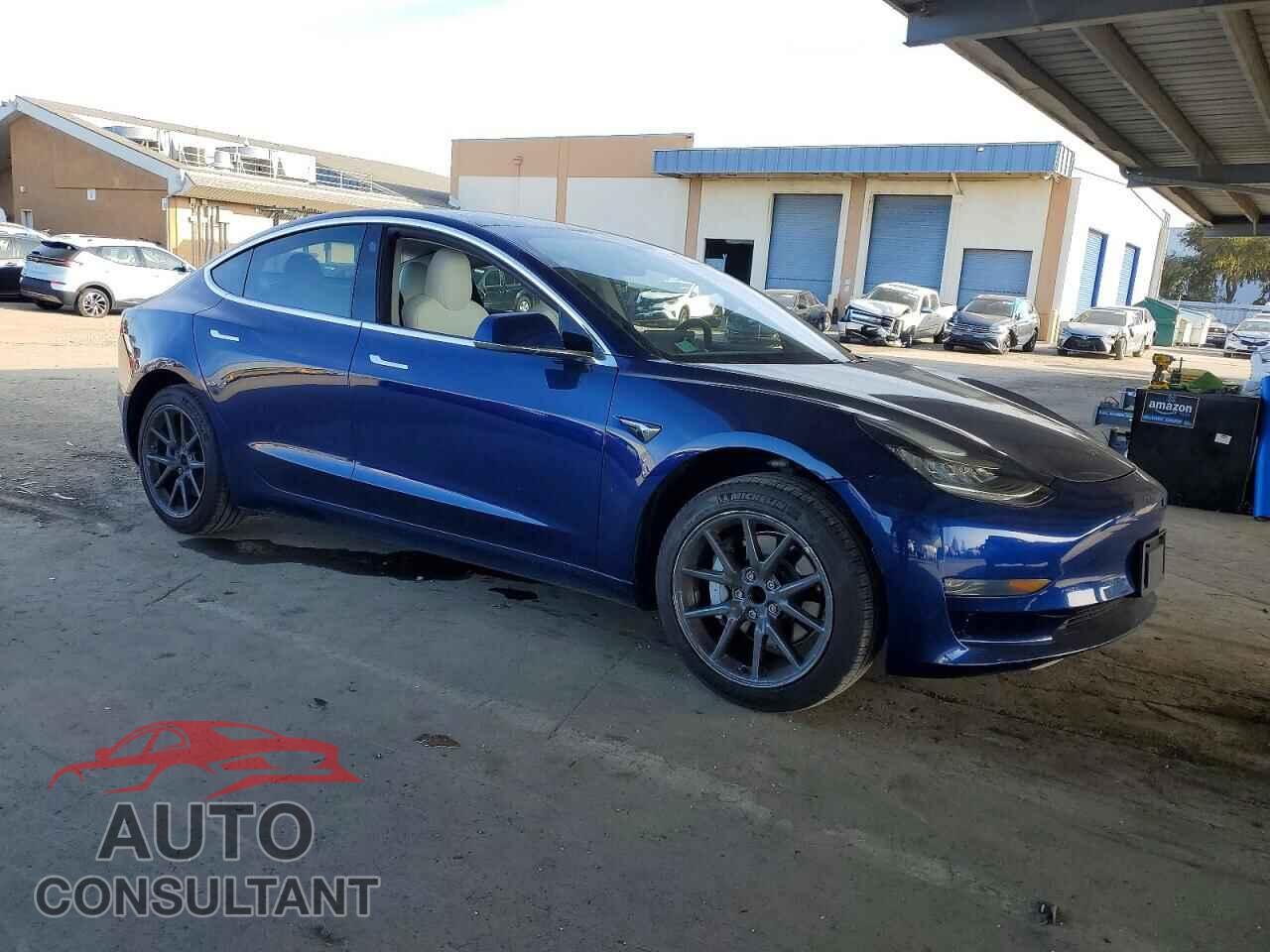 TESLA MODEL 3 2019 - 5YJ3E1EA2KF402872
