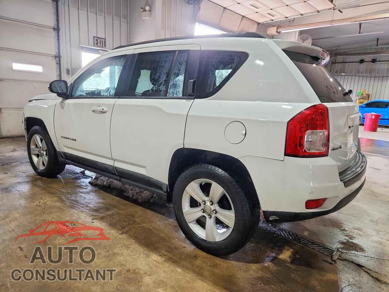 JEEP COMPASS 2011 - 1J4NF1FB6BD244700