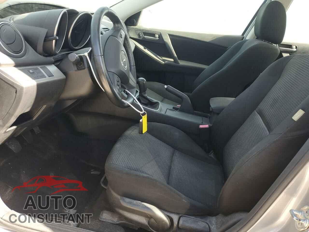 MAZDA 3 2012 - JM1BL1V80C1654936