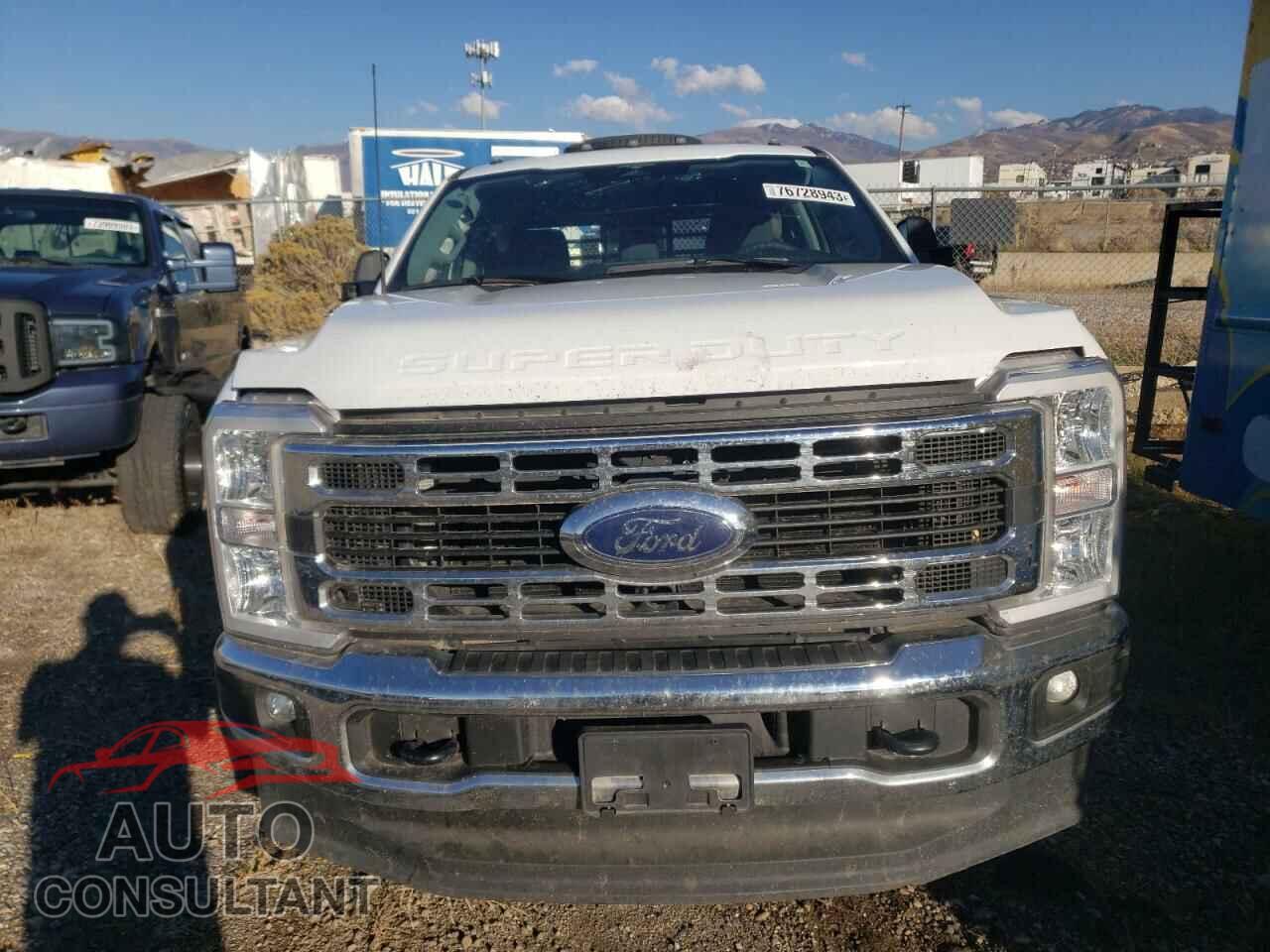 FORD F350 2023 - 1FD8W3HT4PEC57852