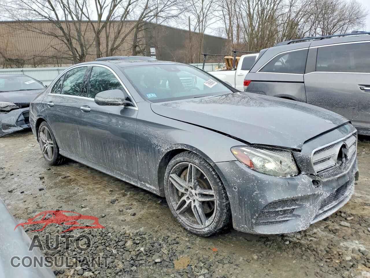 MERCEDES-BENZ E-CLASS 2018 - WDDZF4KB3JA470648