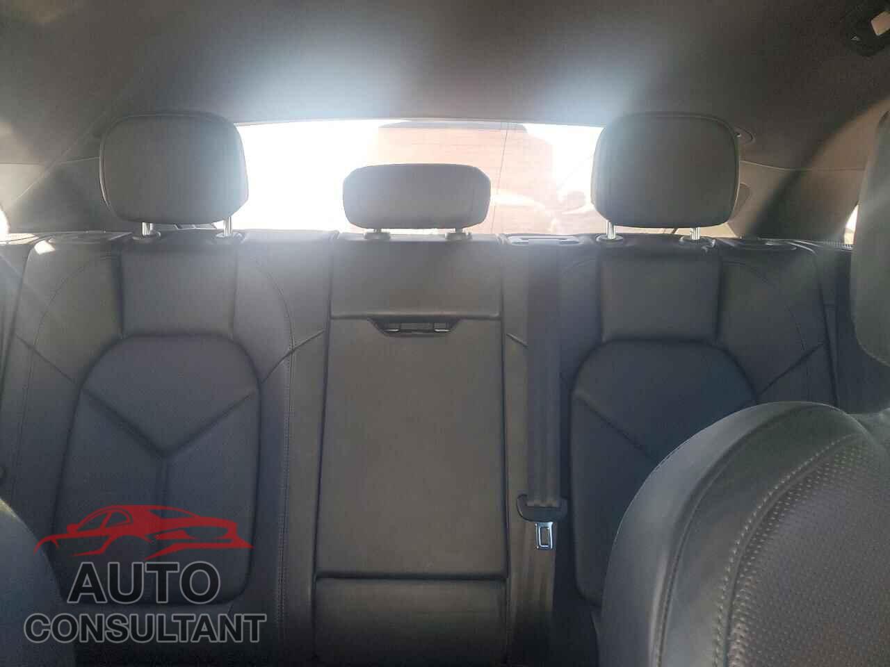 PORSCHE MACAN 2022 - WP1AG2A56NLB24090