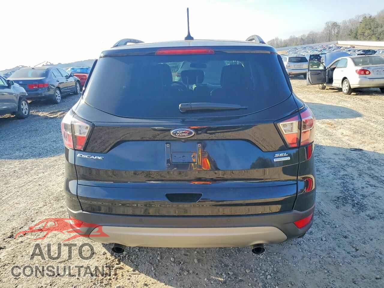 FORD ESCAPE 2018 - 1FMCU0HD5JUA03362