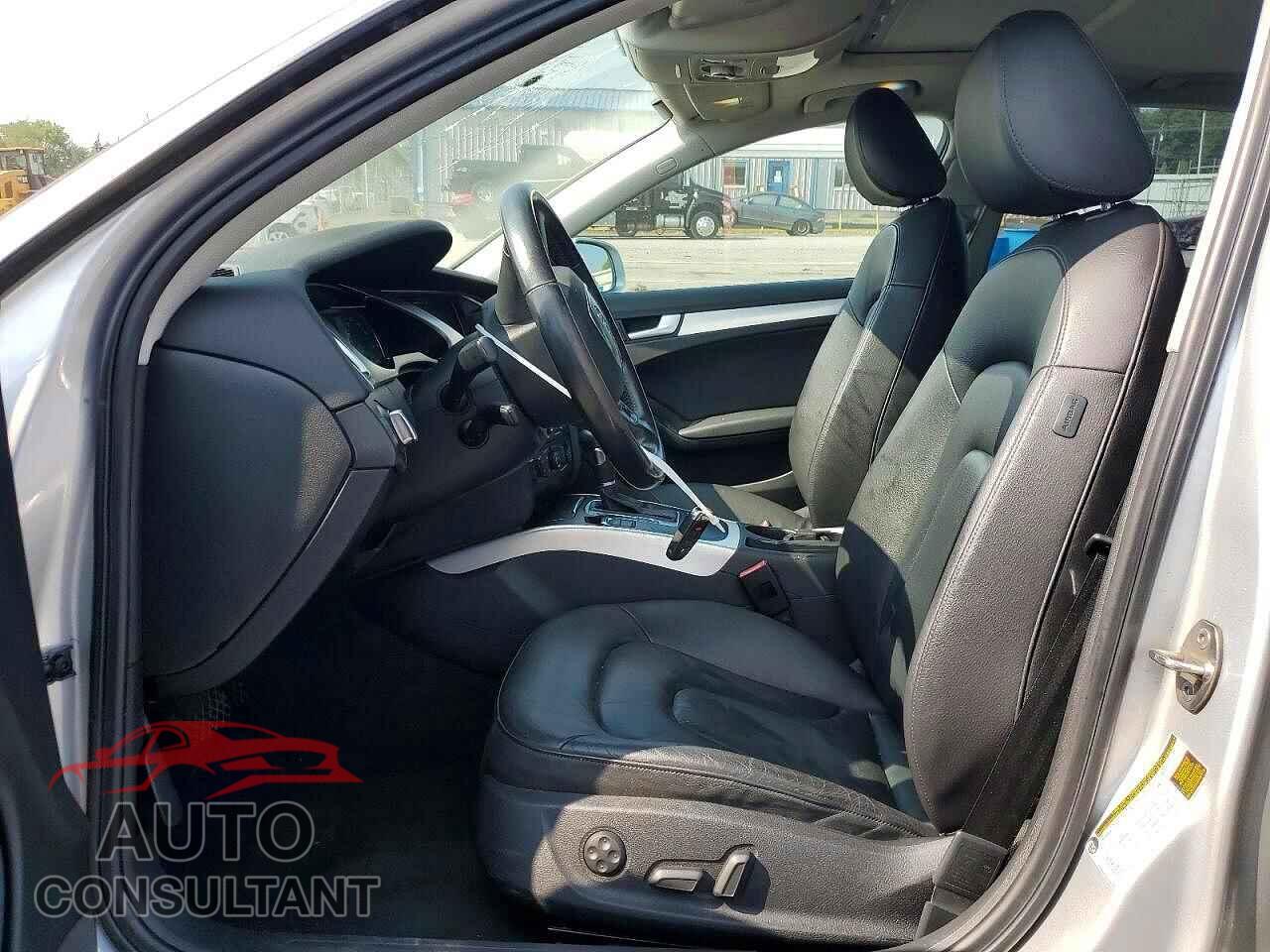 AUDI A4 2010 - WAUBFAFL2AN004566