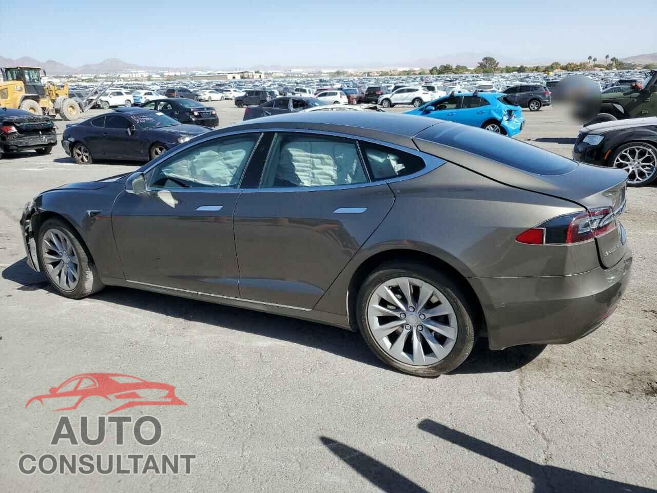 TESLA MODEL S 2016 - 5YJSA1E28GF164985
