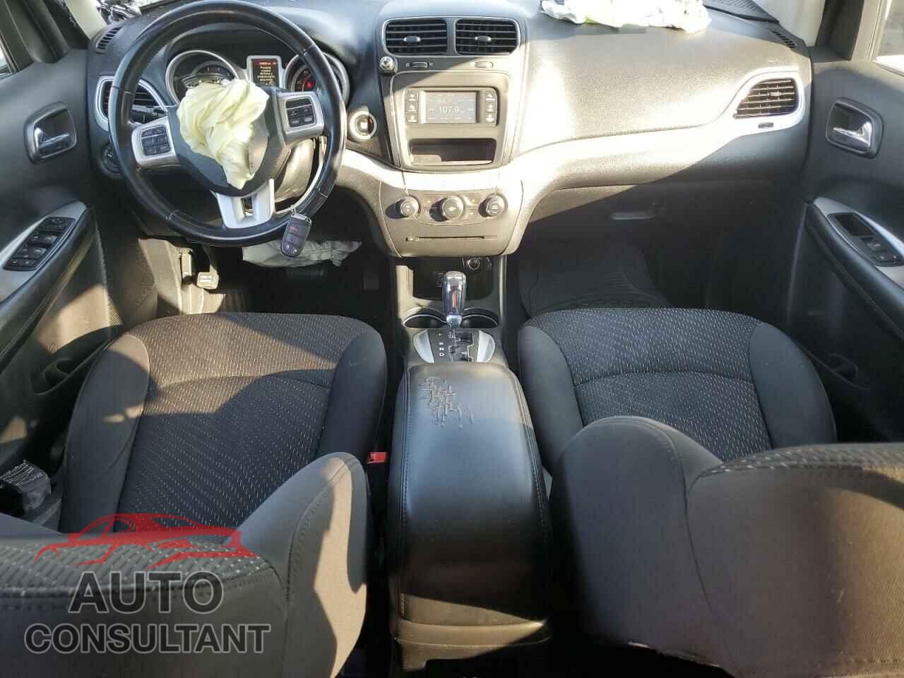 DODGE JOURNEY 2018 - 3C4PDCAB0JT474247