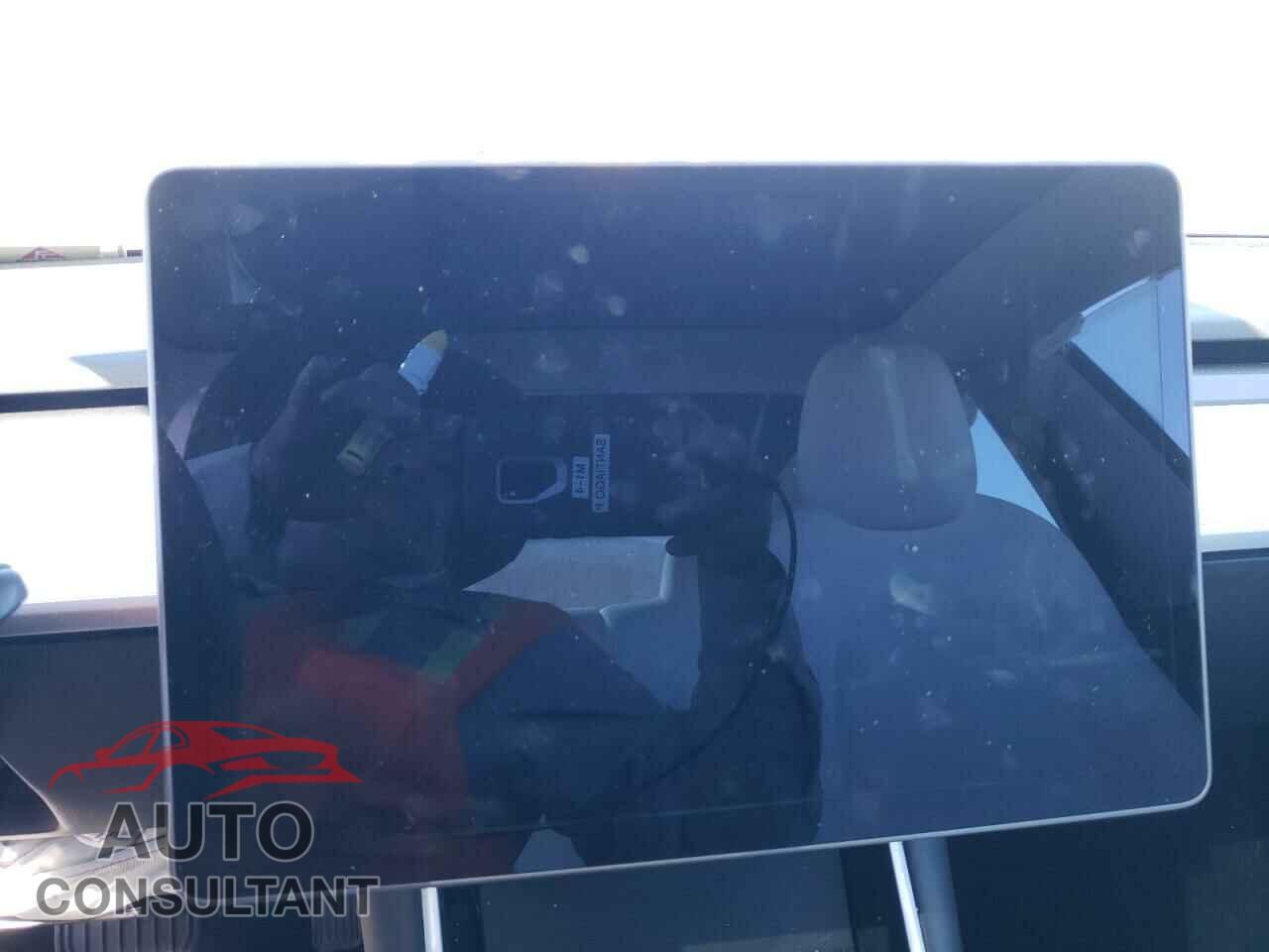 TESLA MODEL 3 2020 - 5YJ3E1EA3LF808158