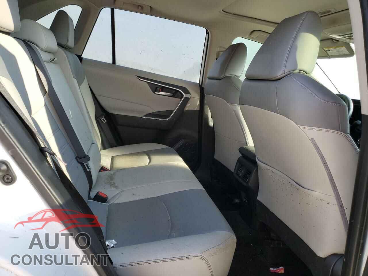 TOYOTA RAV4 2020 - JTMC1RFV4LD054156