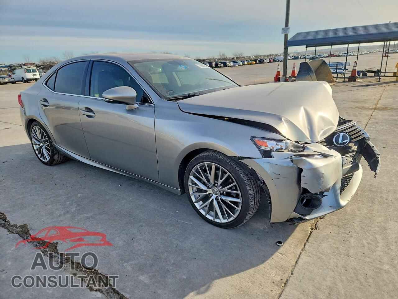 LEXUS IS 2014 - JTHBF1D22E5015021