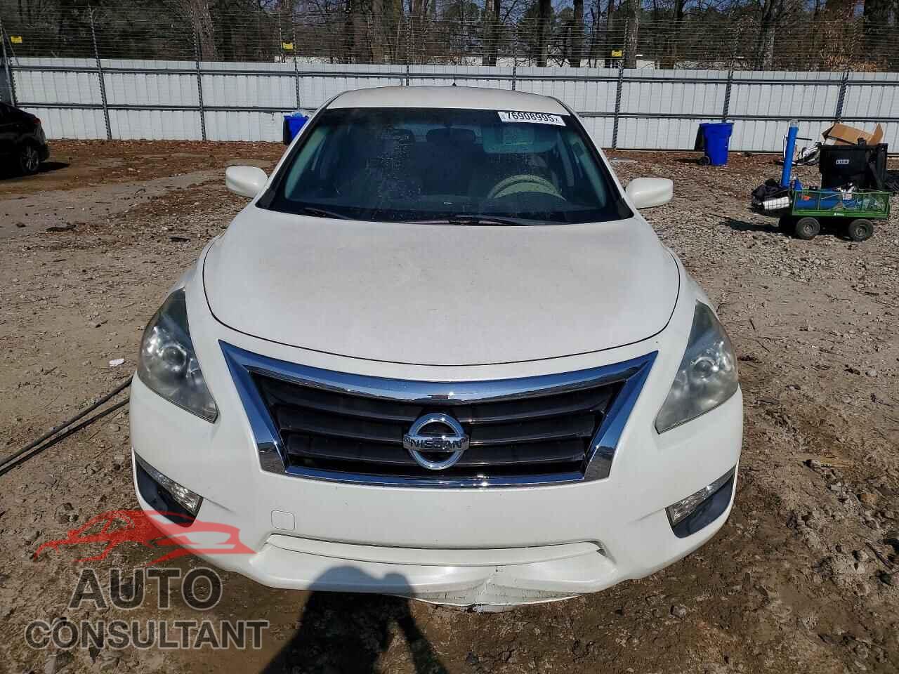 NISSAN ALTIMA 2015 - 1N4AL3AP2FC270823