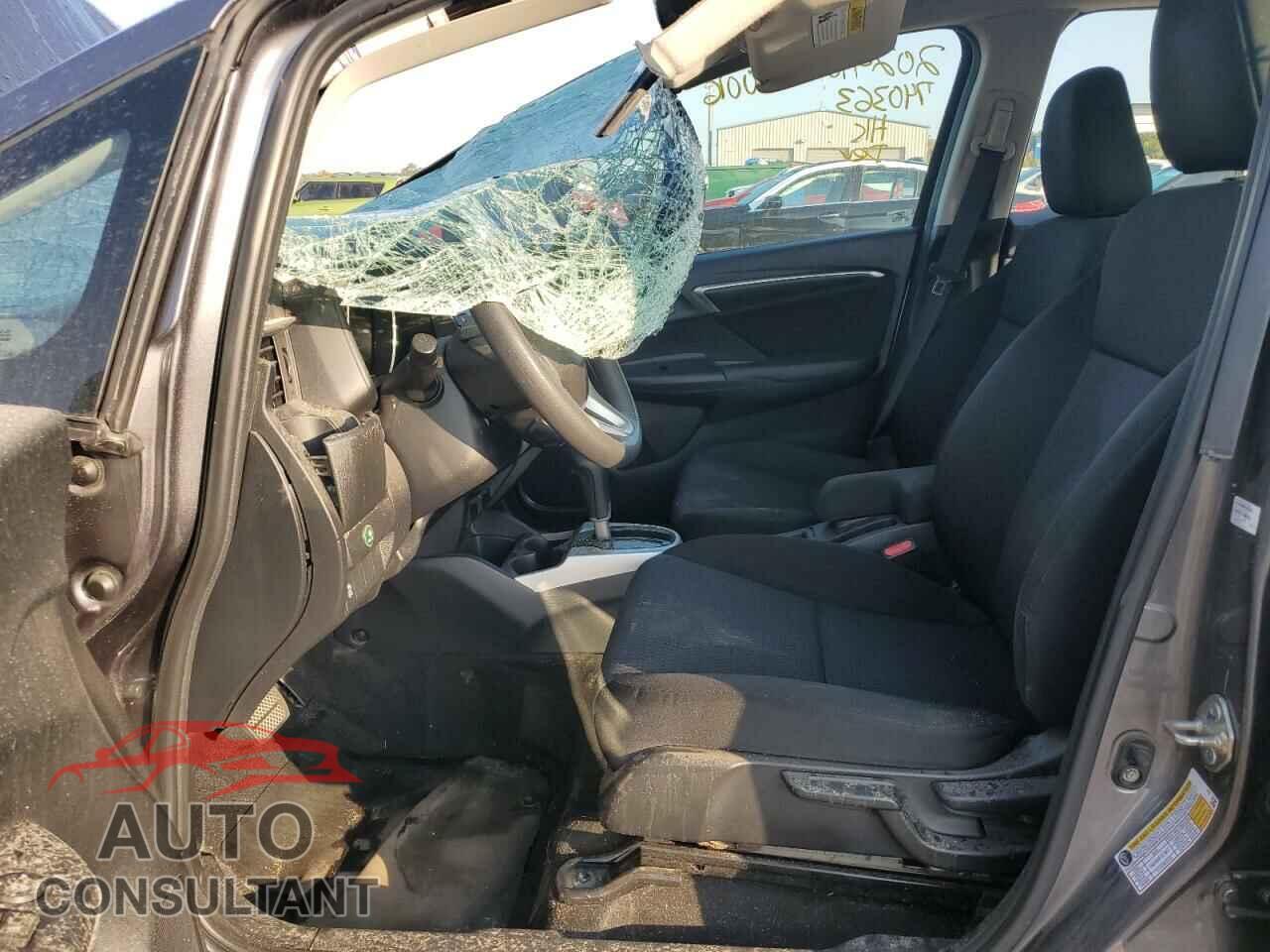 HONDA FIT 2019 - 3HGGK5H4XKM740363