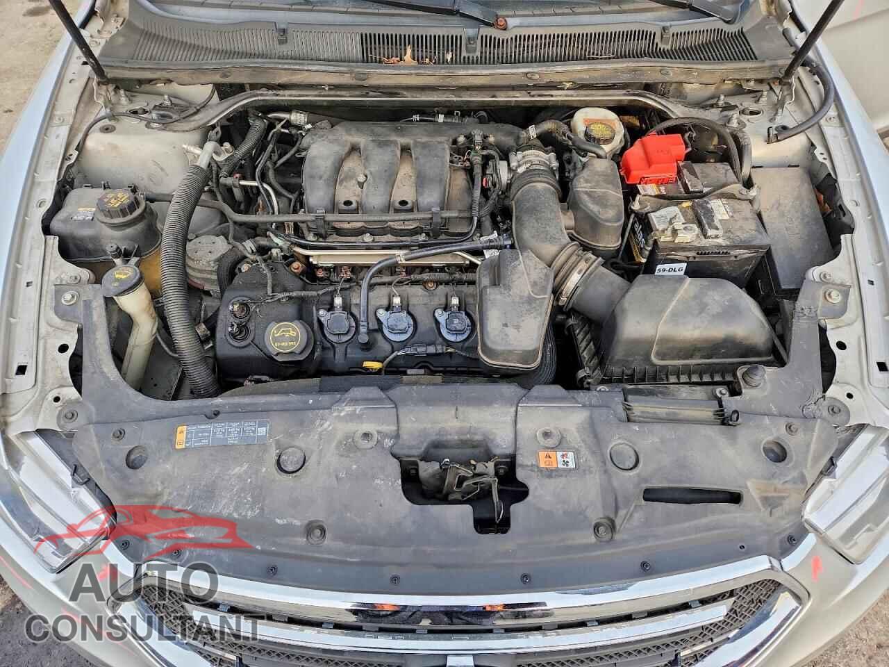 FORD TAURUS 2019 - 1FAHP2F81KG115522