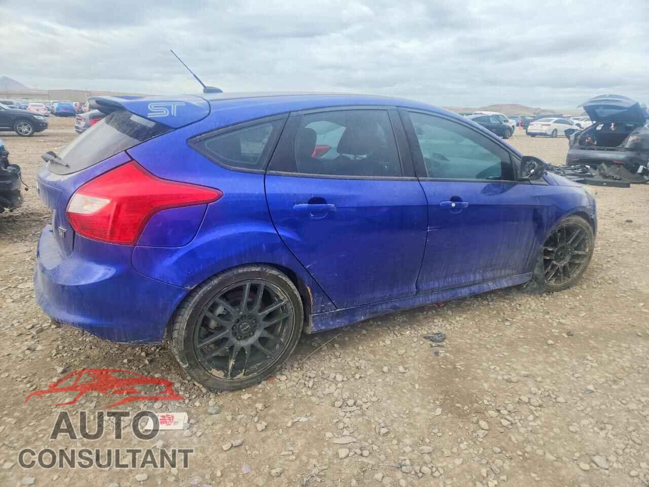 FORD FOCUS 2013 - 1FADP3L9XDL244578