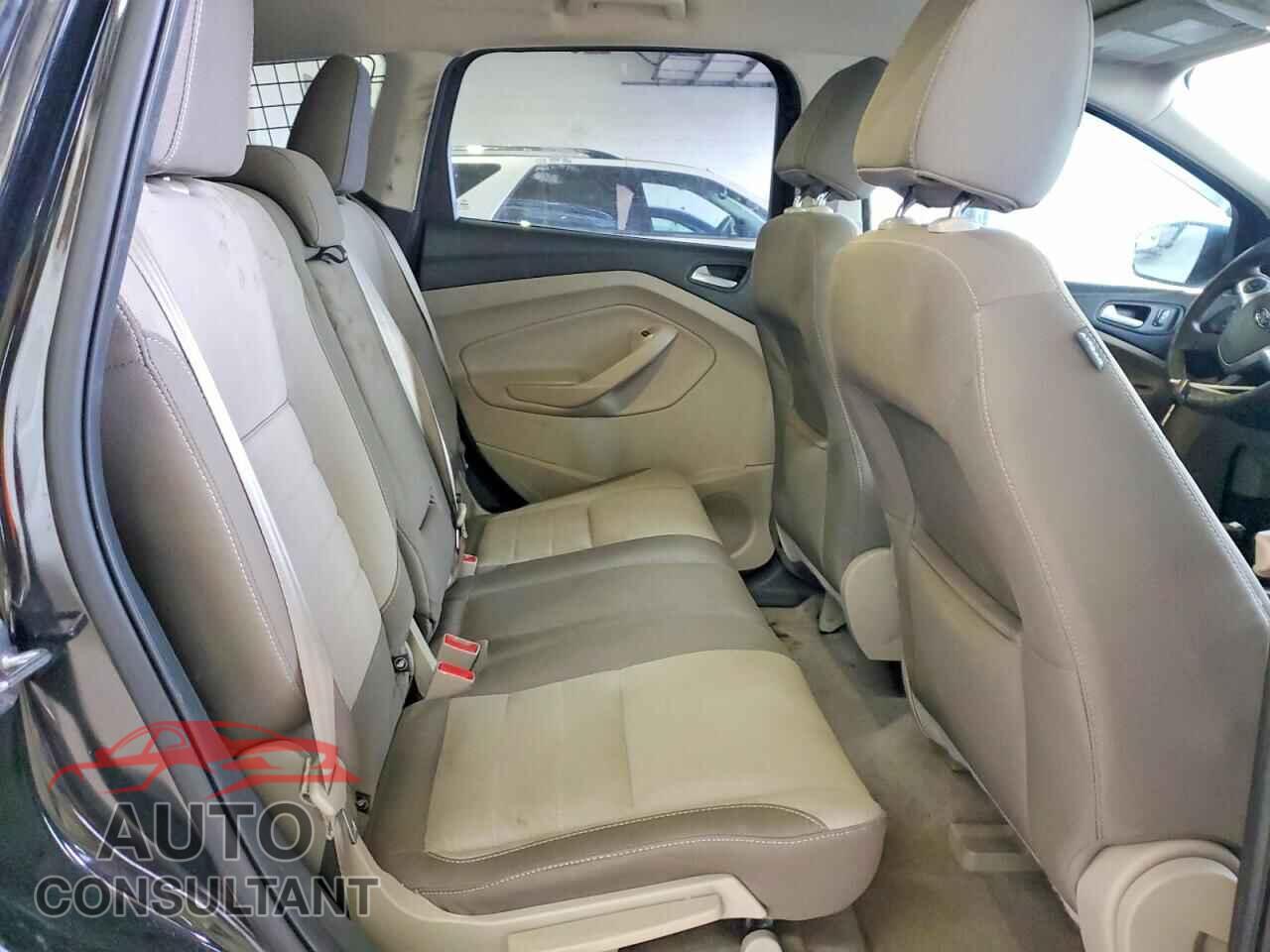 FORD ESCAPE 2015 - 1FMCU0GX5FUB97278