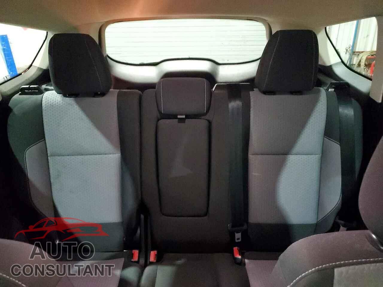 FORD ESCAPE 2017 - 1FMCU9GD9HUD82477