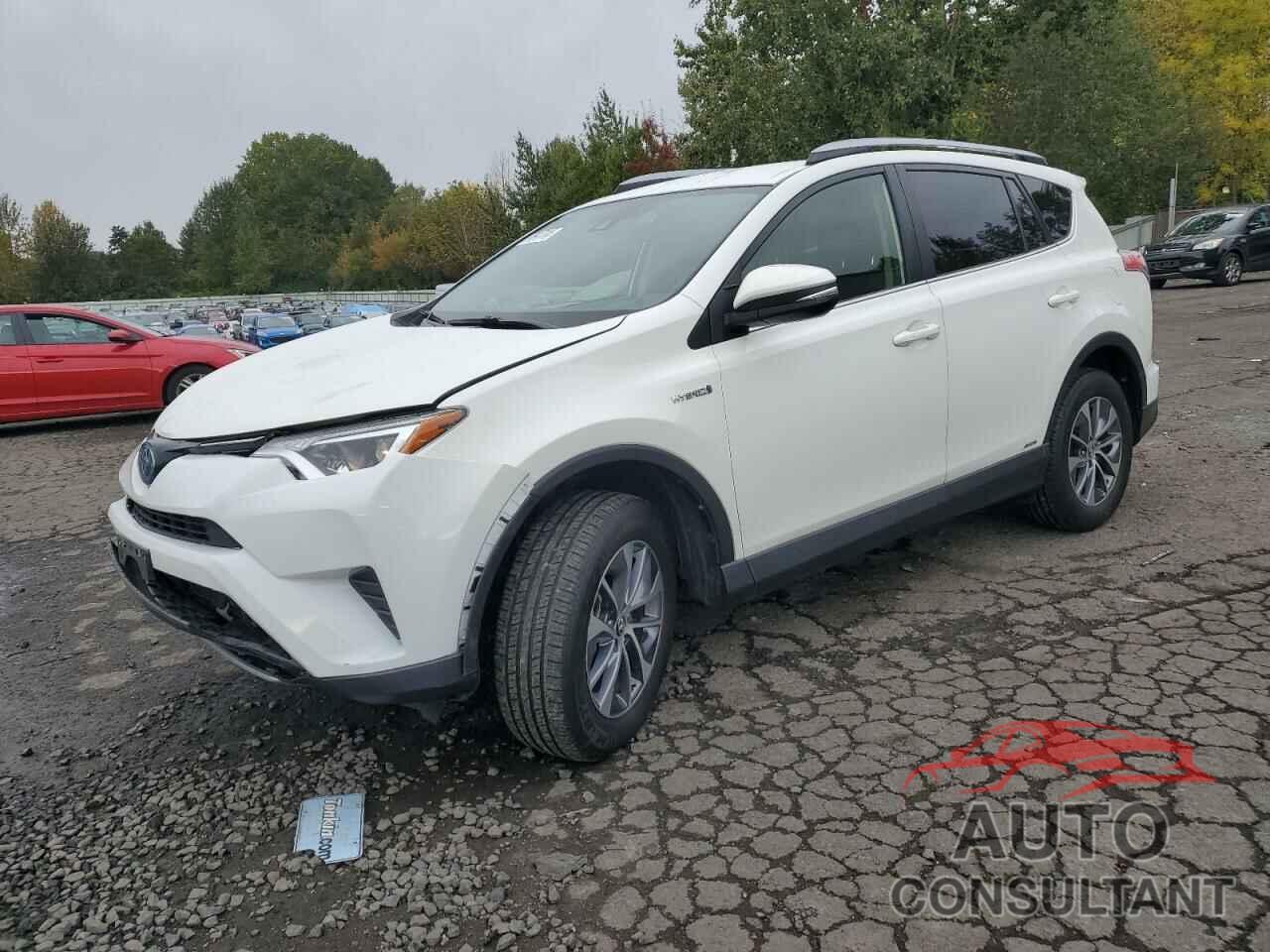 TOYOTA RAV4 2018 - JTMRJREV5JD183550