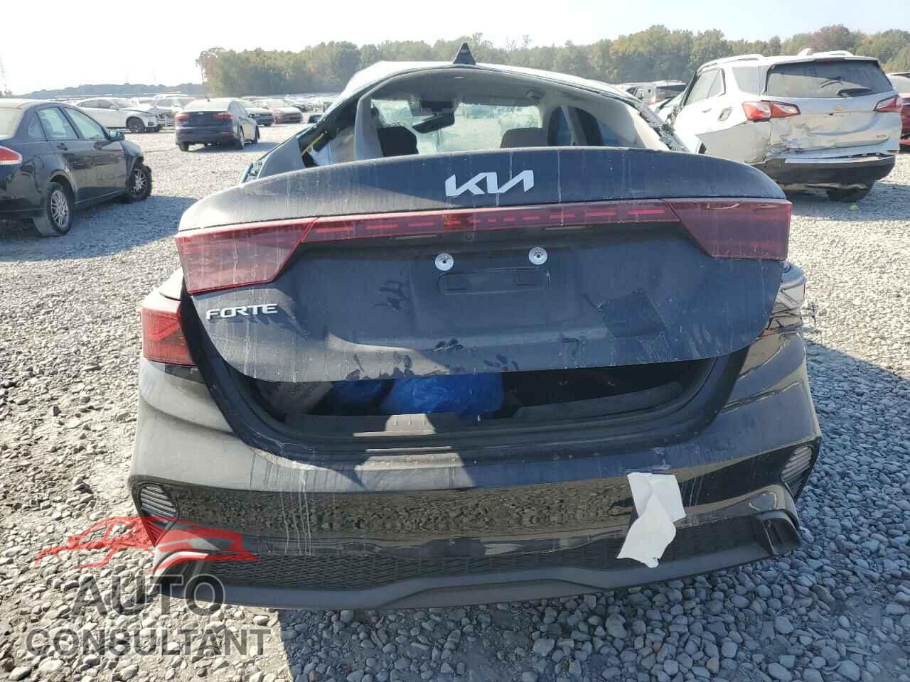 KIA FORTE 2023 - 3KPF24AD7PE659935