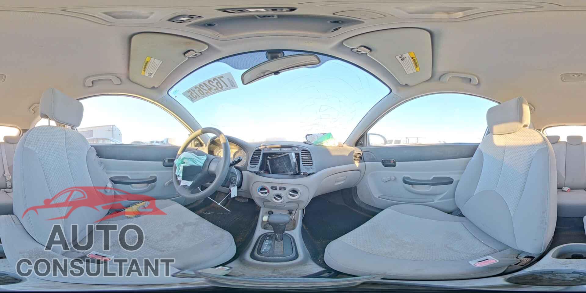 HYUNDAI ACCENT 2009 - KMHCM36C09U111492