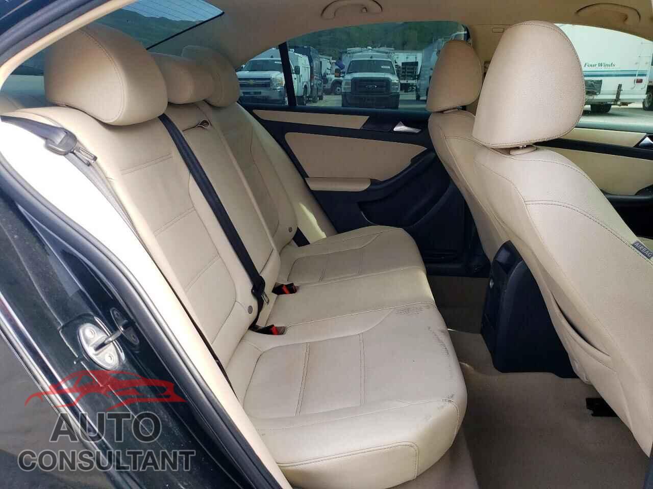 VOLKSWAGEN JETTA 2012 - 3VWDP7AJ4CM362005