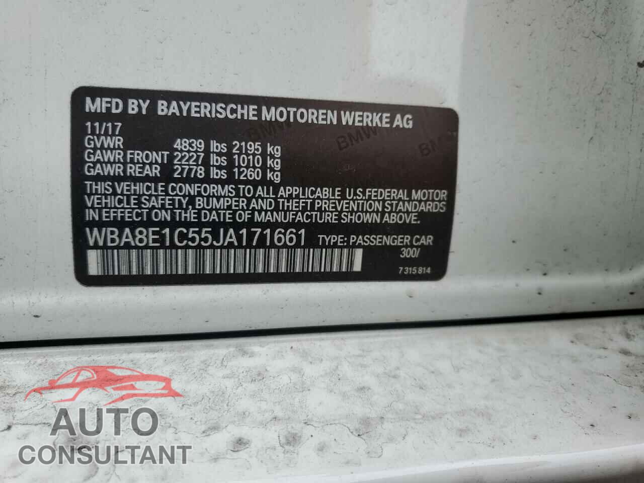 BMW 3 SERIES 2018 - WBA8E1C55JA171661