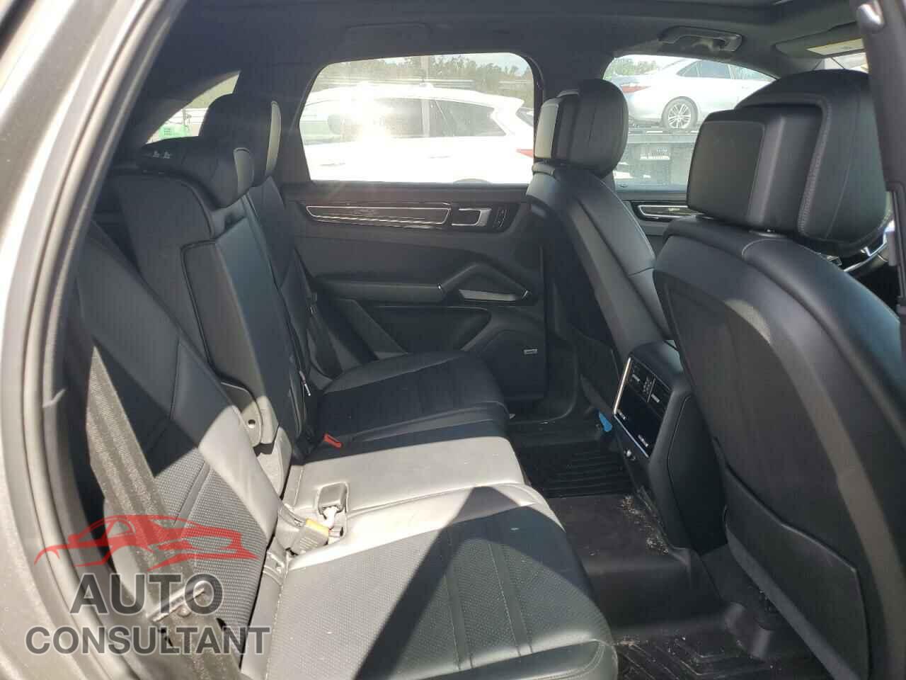 PORSCHE CAYENNE 2019 - WP1AB2AY0KDA65391