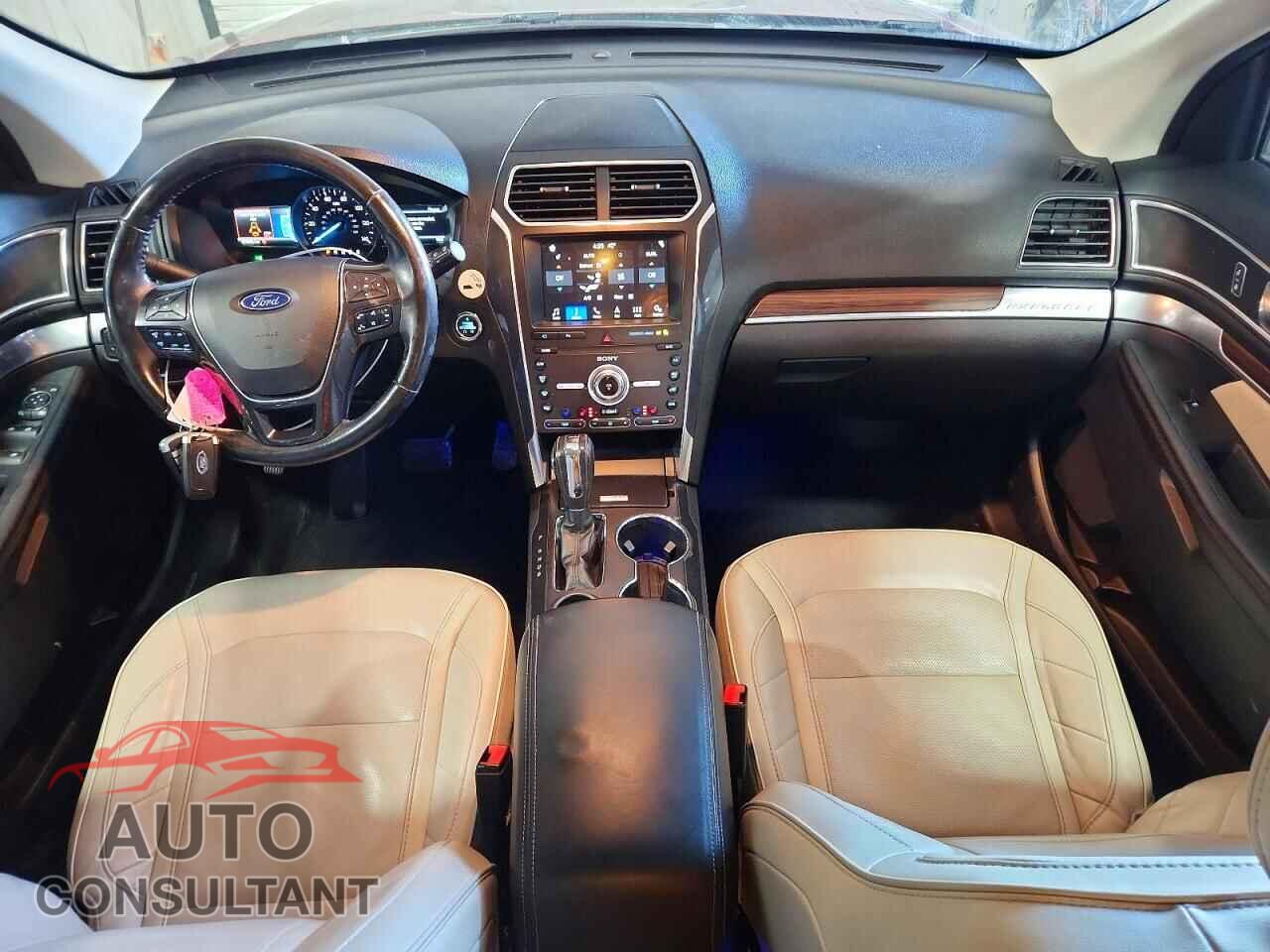 FORD EXPLORER 2019 - 1FM5K7F89KGA72245