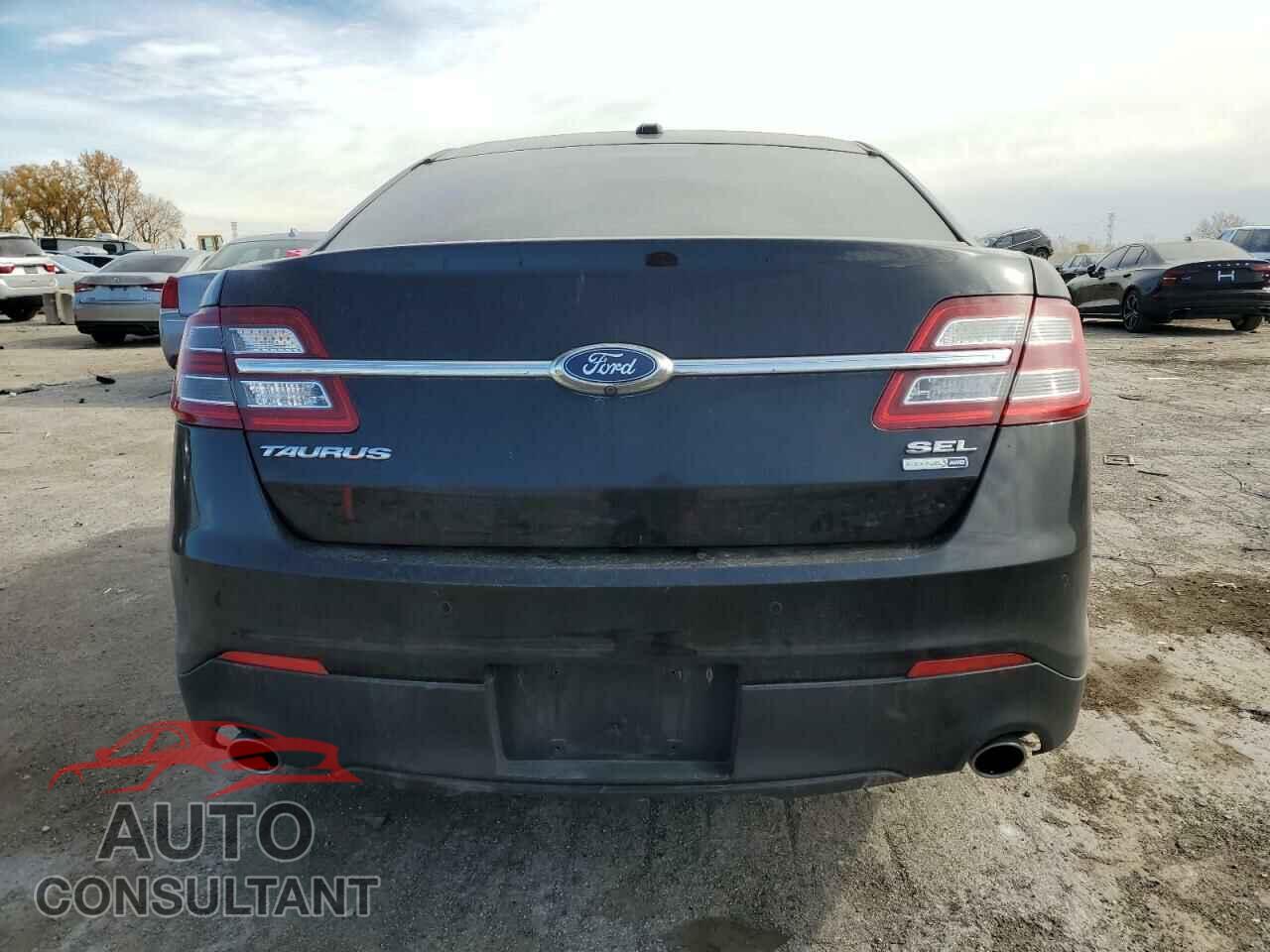 FORD TAURUS 2016 - 1FAHP2H82GG148842