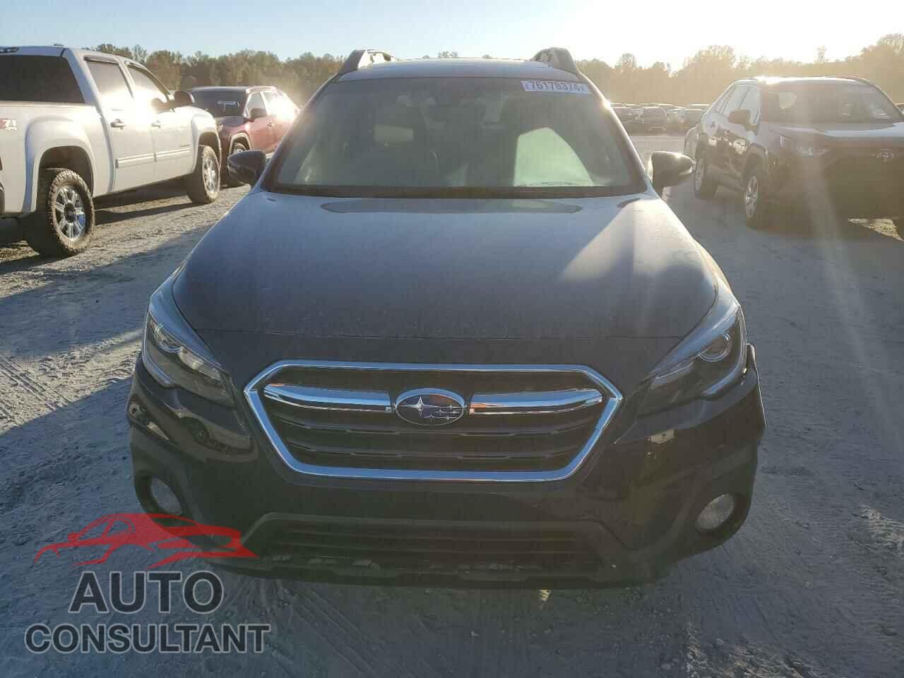 SUBARU OUTBACK 2018 - 4S4BSENC2J3307829
