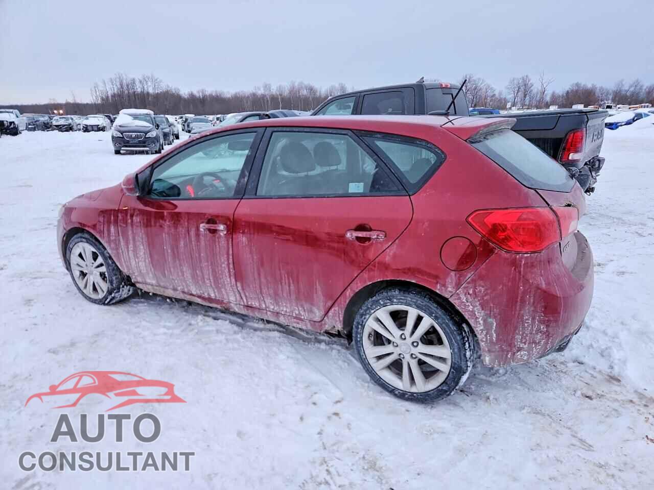 KIA FORTE 2011 - KNAFW5A38B5334231