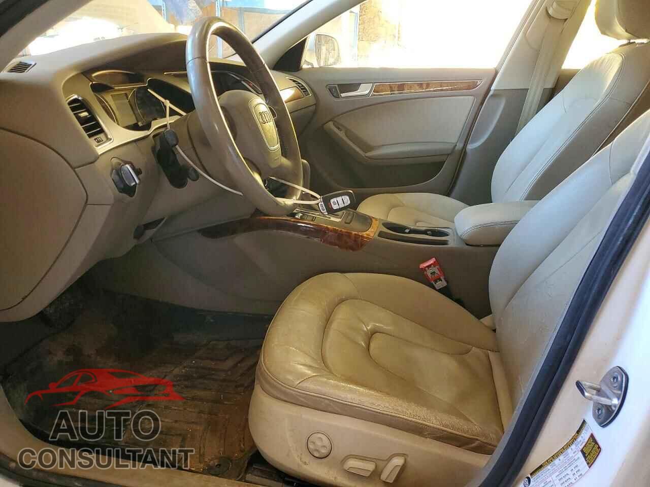 AUDI A4 2011 - WAUEFAFL4BN038314