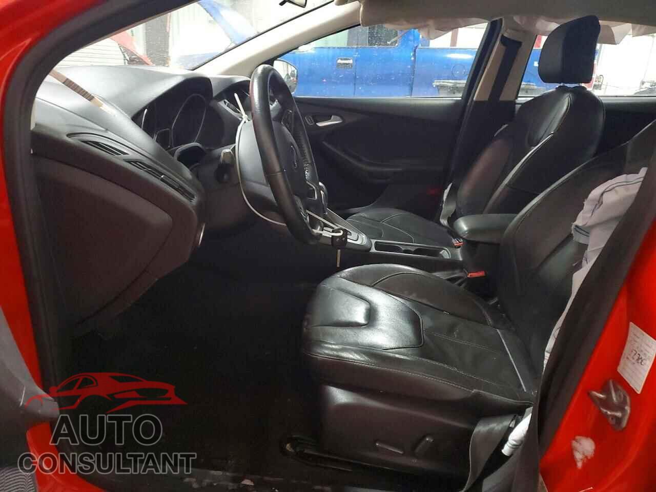 FORD FOCUS 2016 - 1FADP3F23GL205463