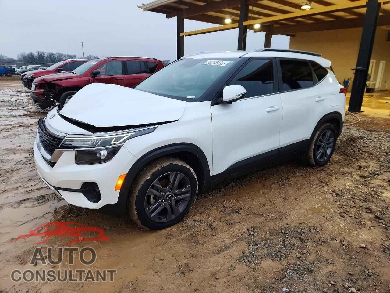 KIA SELTOS 2021 - KNDEU2AA9M7102861