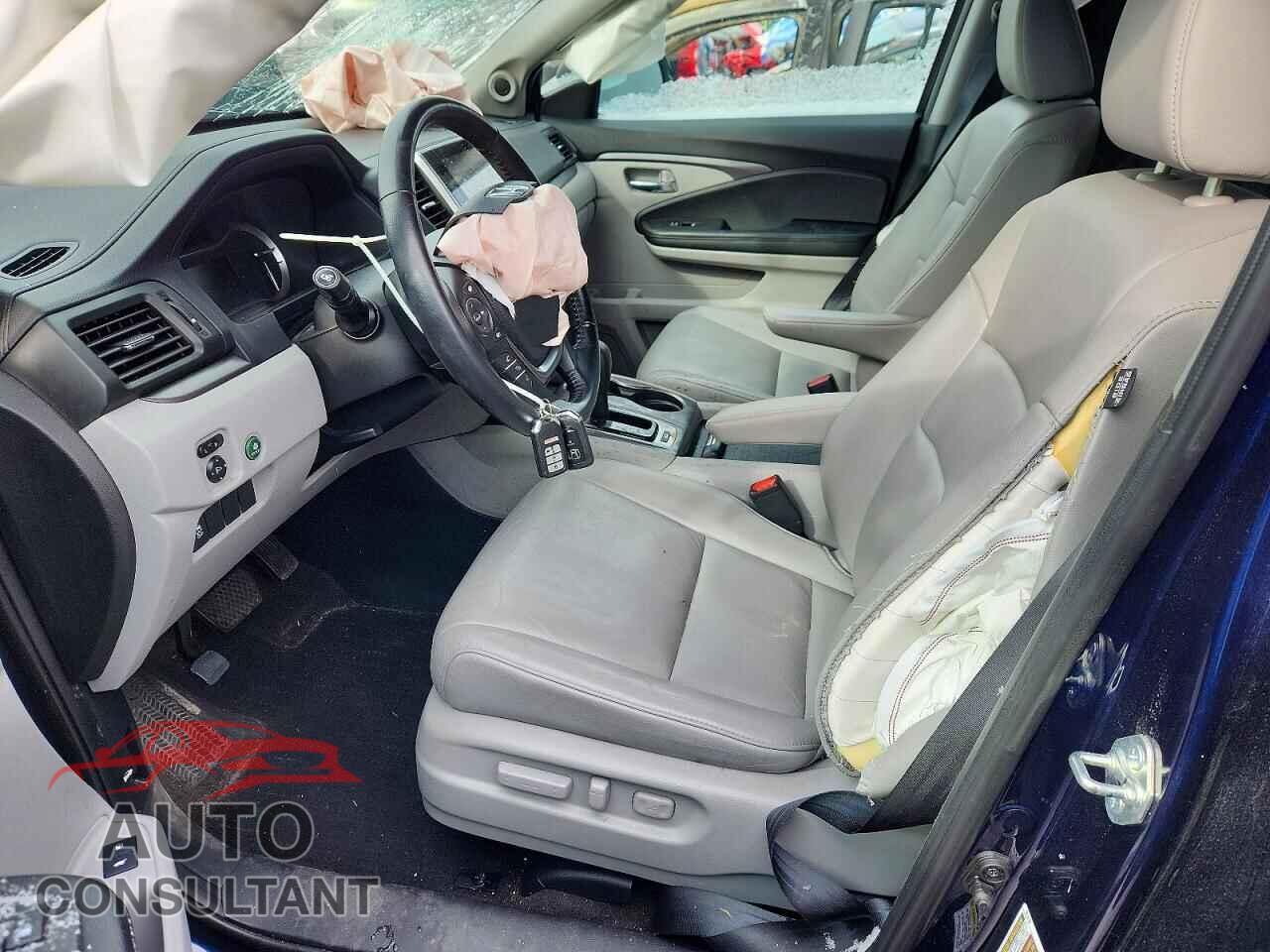 HONDA PILOT 2016 - 5FNYF6H57GB038891